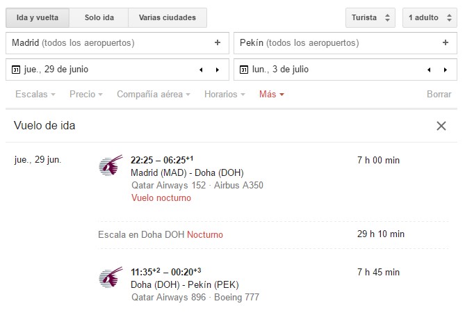 Ejemplo de escala en Doha en Google Flights para que puedas aprovechar y visitar otra ciudad.