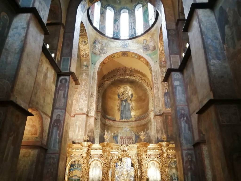 Los frescos que hay en el interior de la Catedral de Santa Sofía son espectaculares.