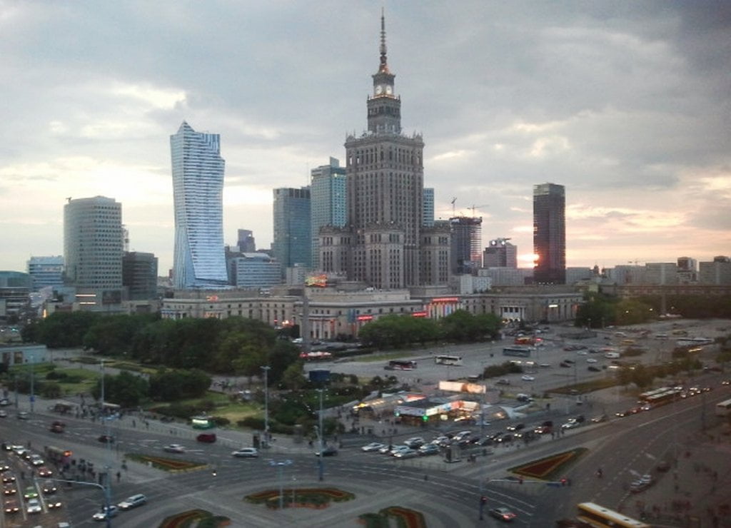 El Palacio de la Cultura y las Ciencias es el edificio más imponente que ver en Varsovia en un día.
