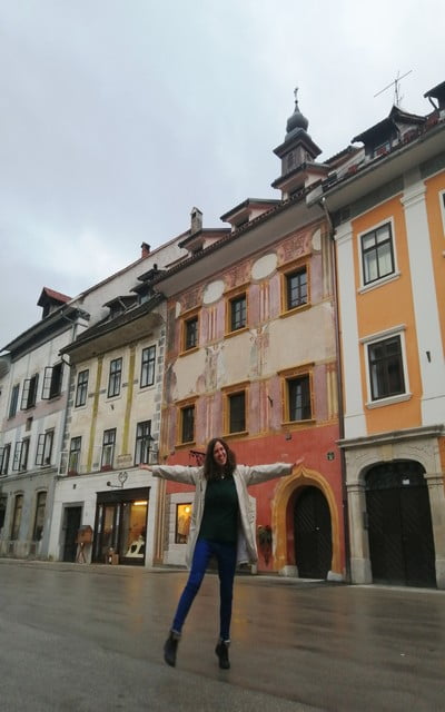 Ptuj está cerca de Maribor y tiene una gran tradición vitivinícola. Ptuj está cerca de Maribor y tiene una gran tradición vitivinícola.