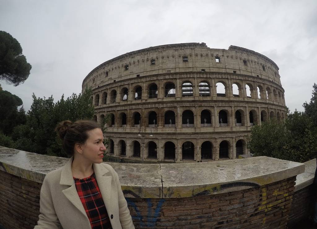 El Coliseo es uno de los sitios más famosos que ver en Roma en 5 días.