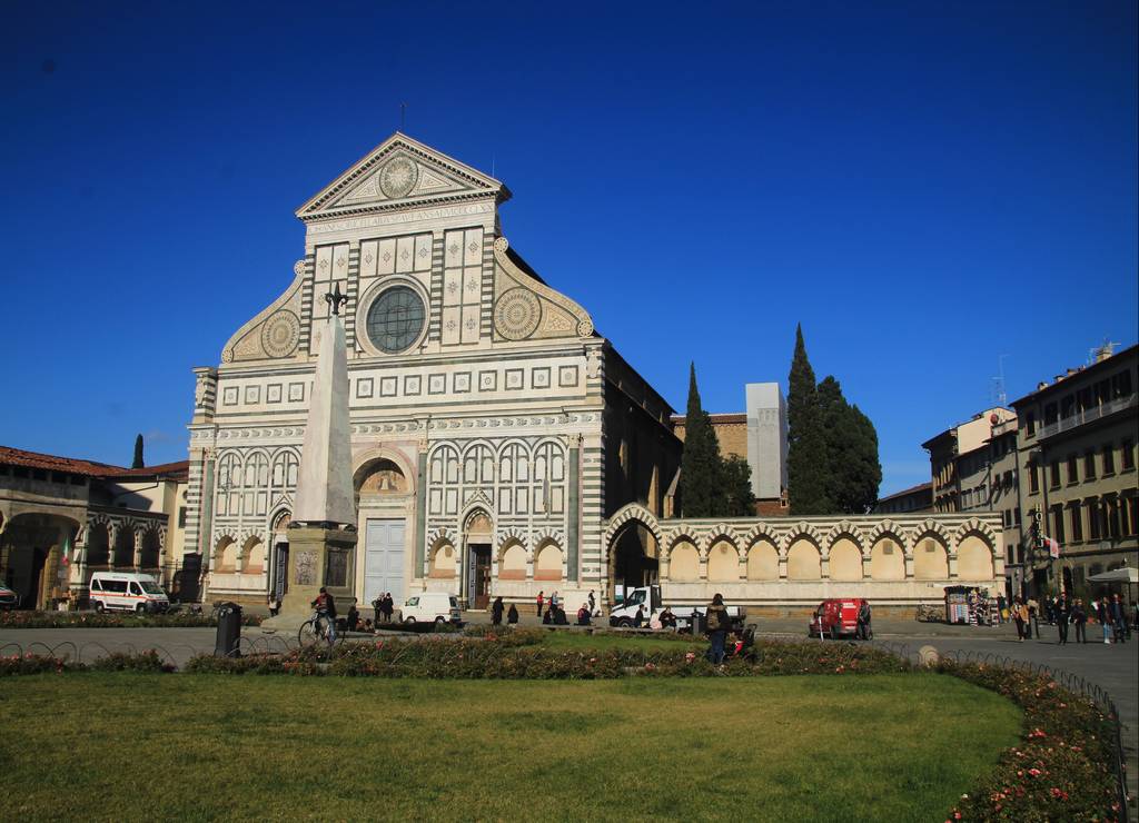 En tu escapada por Florencia en 3 días no debe faltar la visita a la Piazza de Santa María Novella.