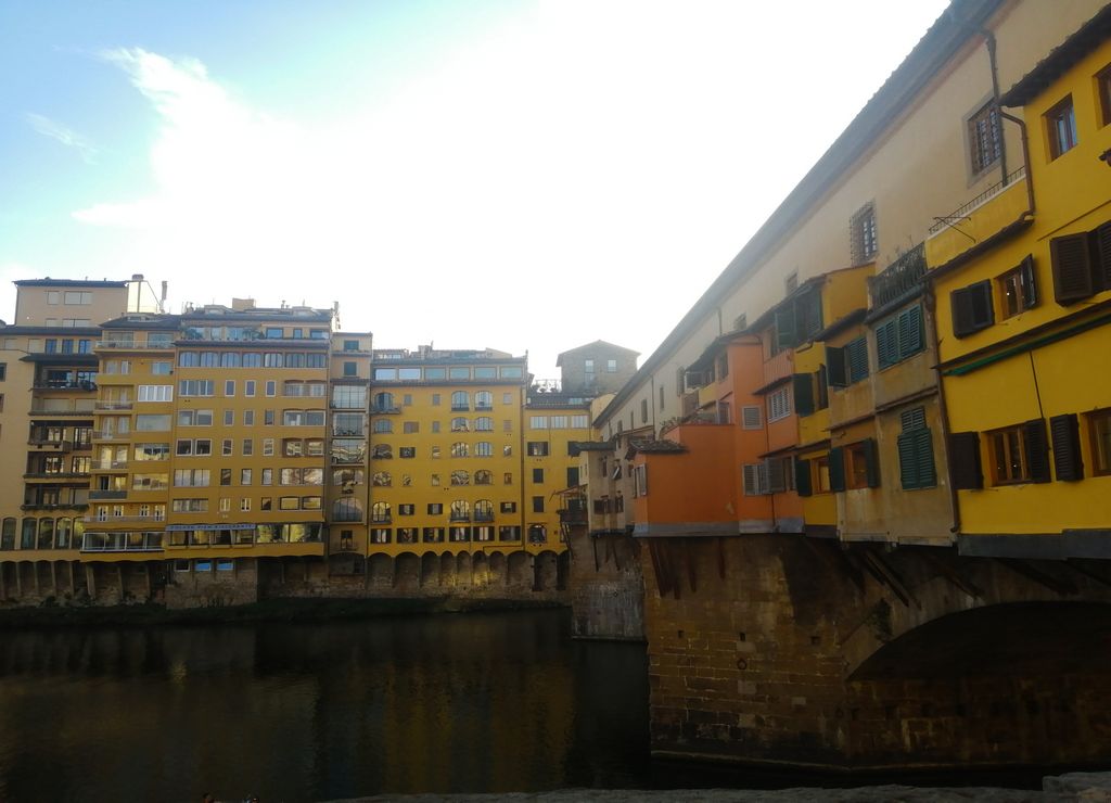 Casas colgantes del Ponte Vecchio.