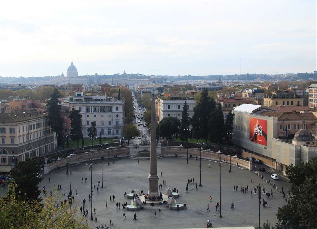 Las vistas de la Piazza del Popolo desde la Terraza del Pincio son alucinantes.
