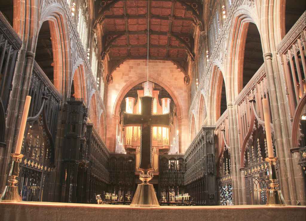 La Catedral es uno de los edificios más bonitos que ver en Manchester en un día.