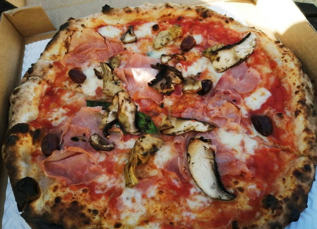 Dicen que la mejor pizza de Manchester es la de Rudy's Neapolitan Pizza.