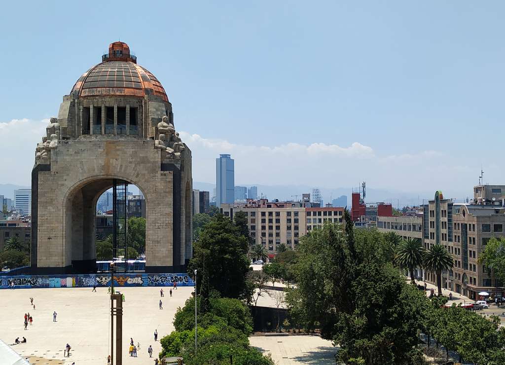 La Plaza de la República es otro de los sitios más bonitos que ver en Ciudad de México en 3 días.