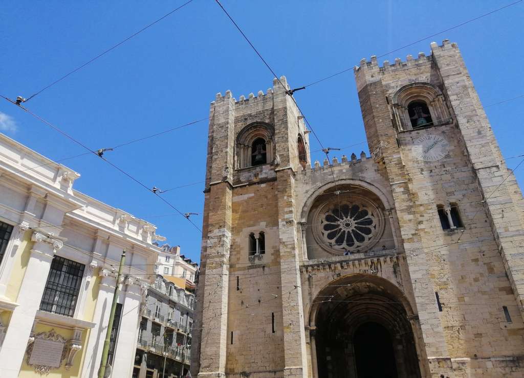 La Sé de Lisboa es la iglesia más antigua de la ciudad.