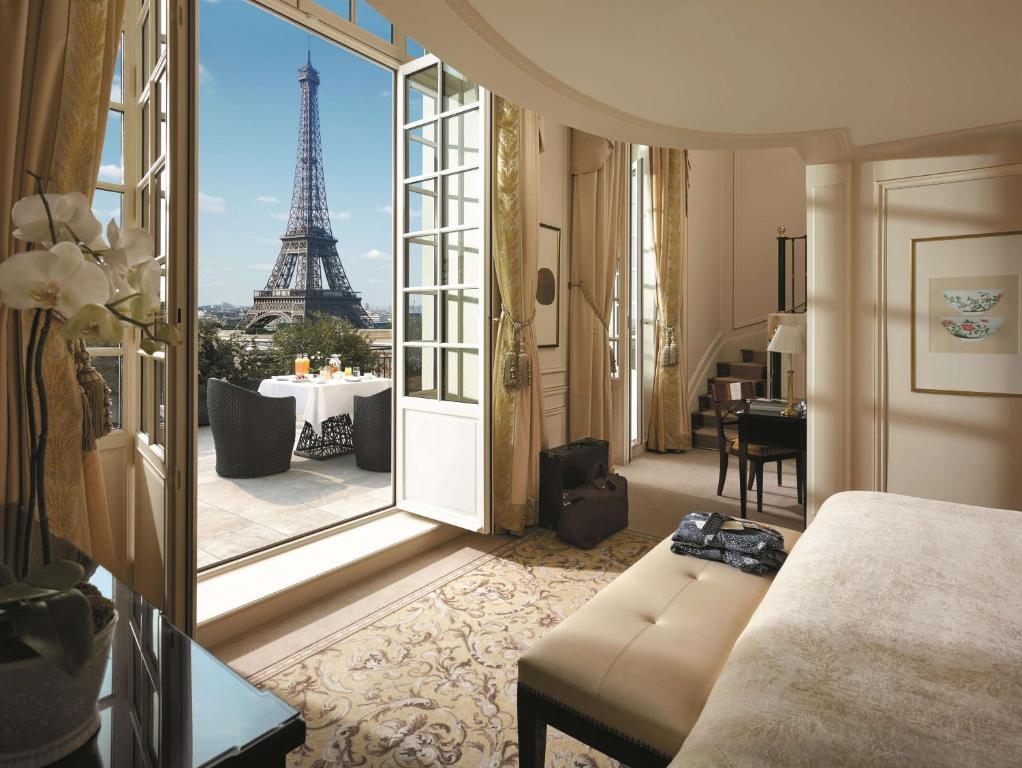 Shangri-La es probablemente el mejor hotel con vistas a la Torre Eiffel, aunque también es uno de los más caros.