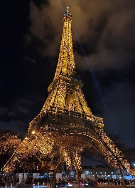 Torre Eiffel durante la ruta por París en 3 días.