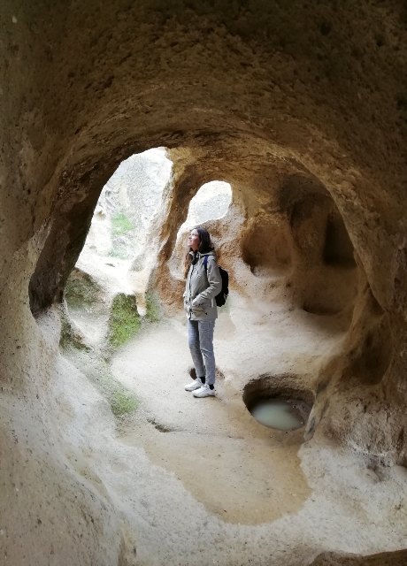La región de Capadocia está repleta de iglesias excavadas en la roca, cuevas, ciudades subterráneas y chimeneas de hadas.