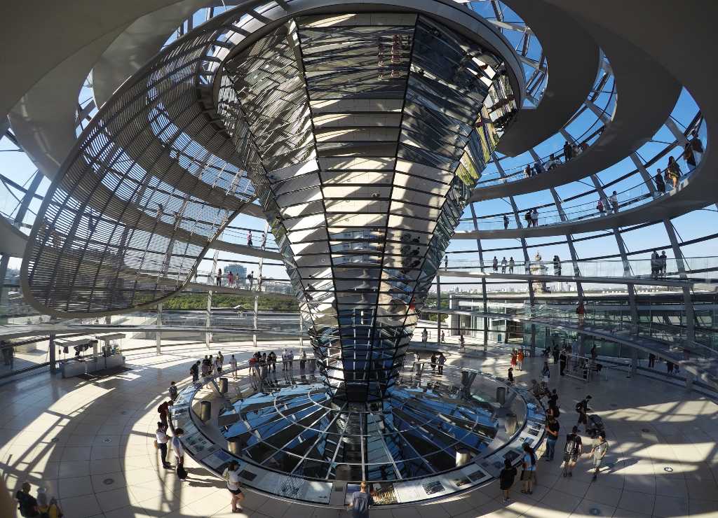 Desde la cúpula acristalada del Reichstag hay unas vistas impresionantes de toda la ciudad.