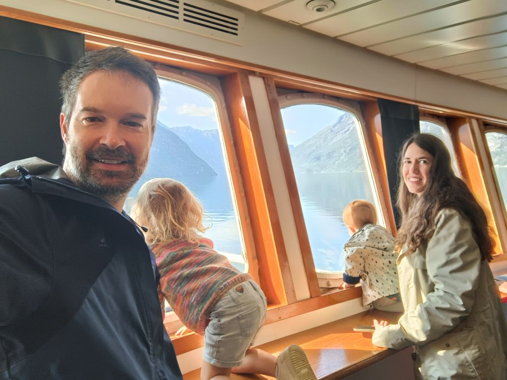 Crucero por Geiranger y Hellesylt.