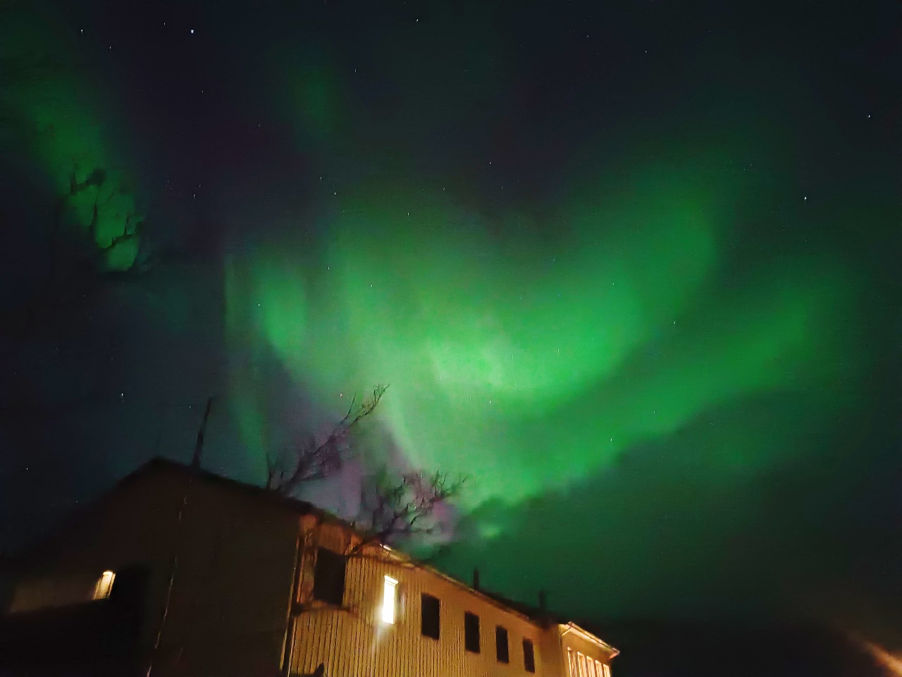 Dónde alojarse en Abisko para ver auroras boreales.